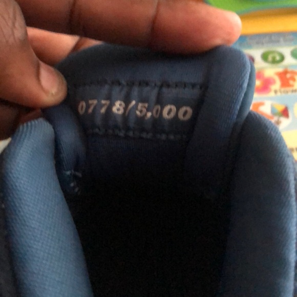 Retro 16 trophy room Exclusive size 9.5 - Picture 5 of 5